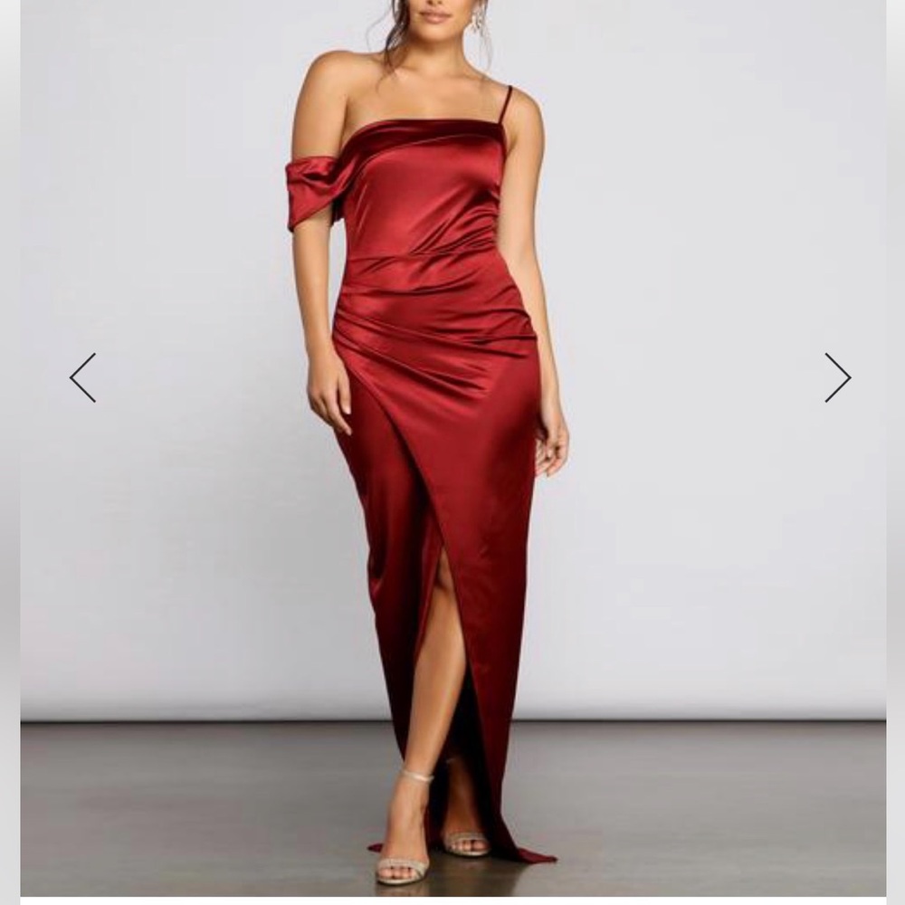 Satin burgundy maxi dress with asymmetric straps